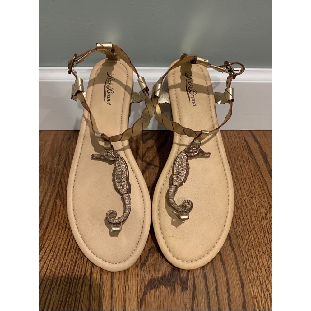 Lucky Brand size 9 seahorse sandals